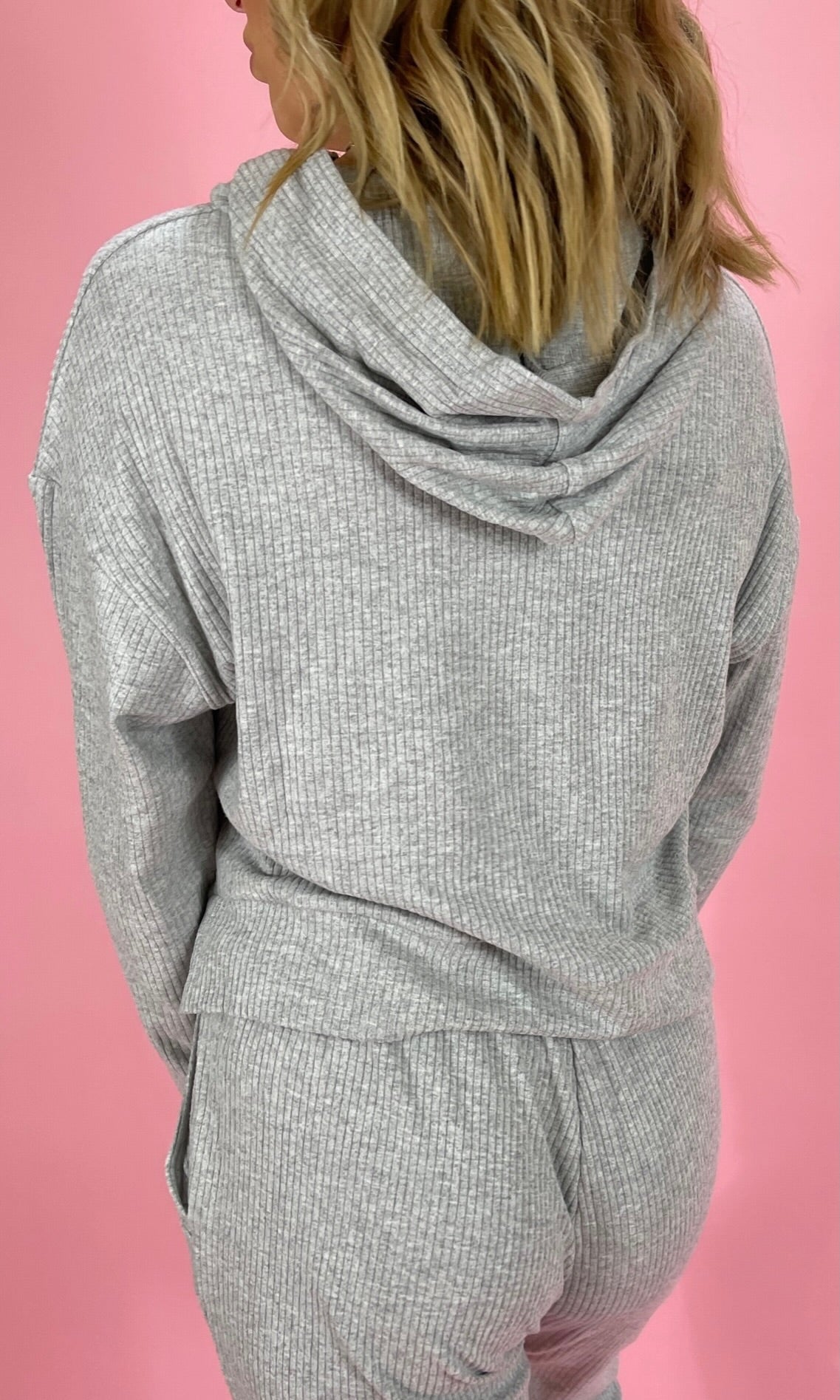 DAY DREAMING RIBBED CROP SWEATER | HEATHER GREY