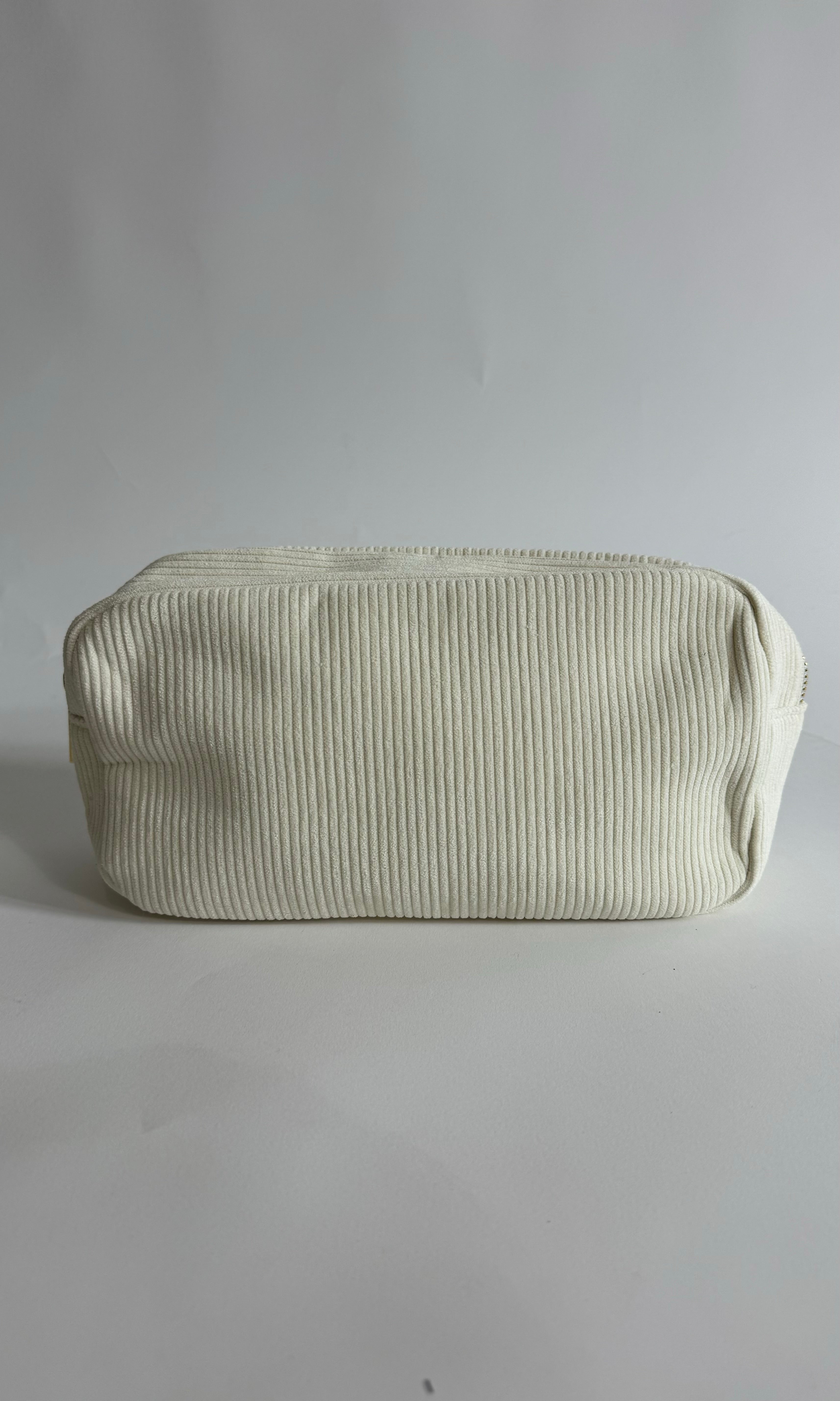 SMALL RIBBED POUCH | CREAM