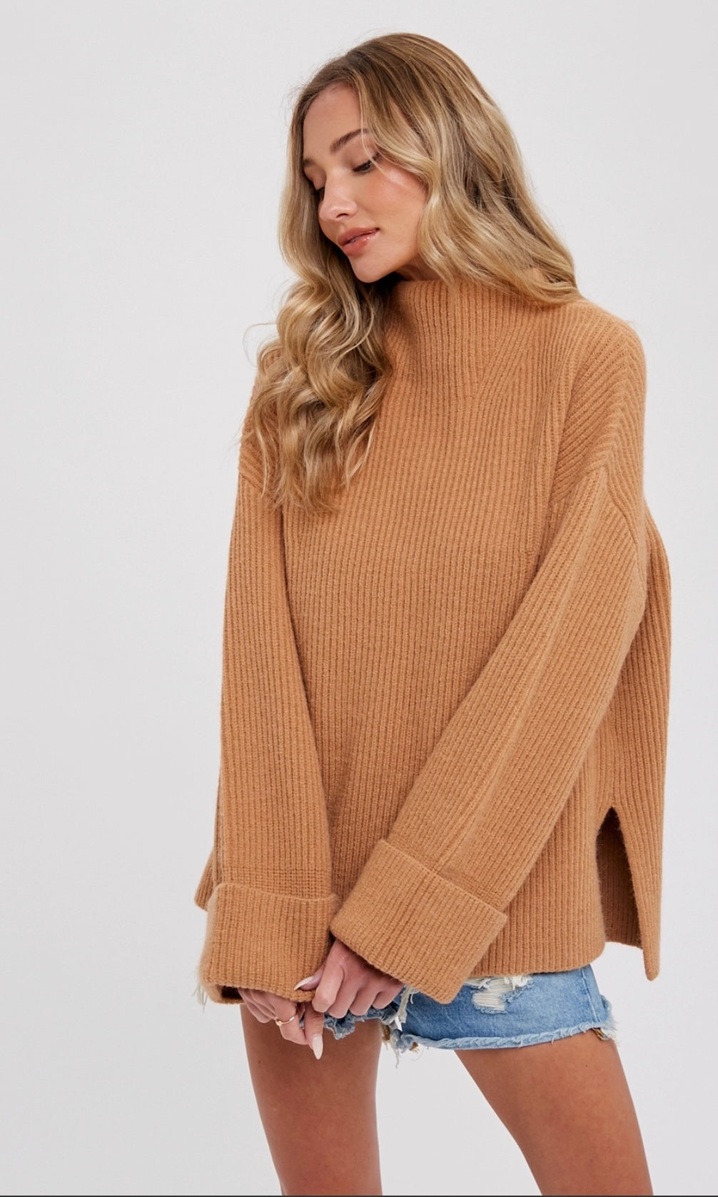 THE PERFECT FALL SWEATER | LATTE