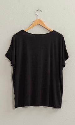 CHLOE V NECK DOLMAN SHORT SLEEVE TOP | BLACK - Shop Luna London