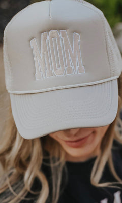 MOM TRUCKER HAT