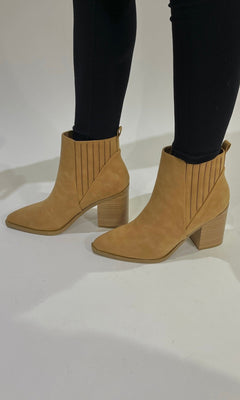 QUINN ANKLE BOOTIE | CAMEL - Shop Luna London